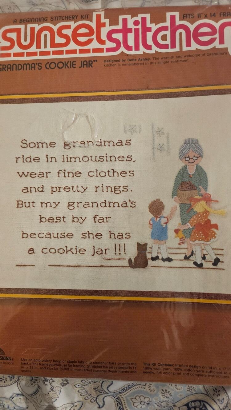 NIP Sunset Stitchery Grandma's Cookie Jar - A Beginning kit - Fits 11 x 14 frame